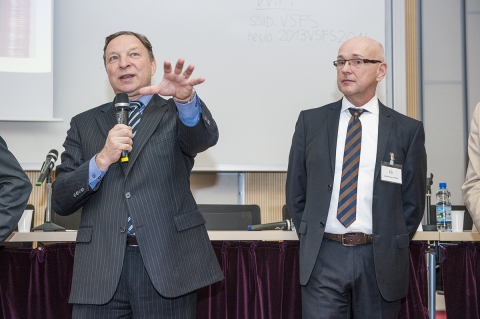 Foto z loňského sympozia (zdroj www.vsfs.cz)